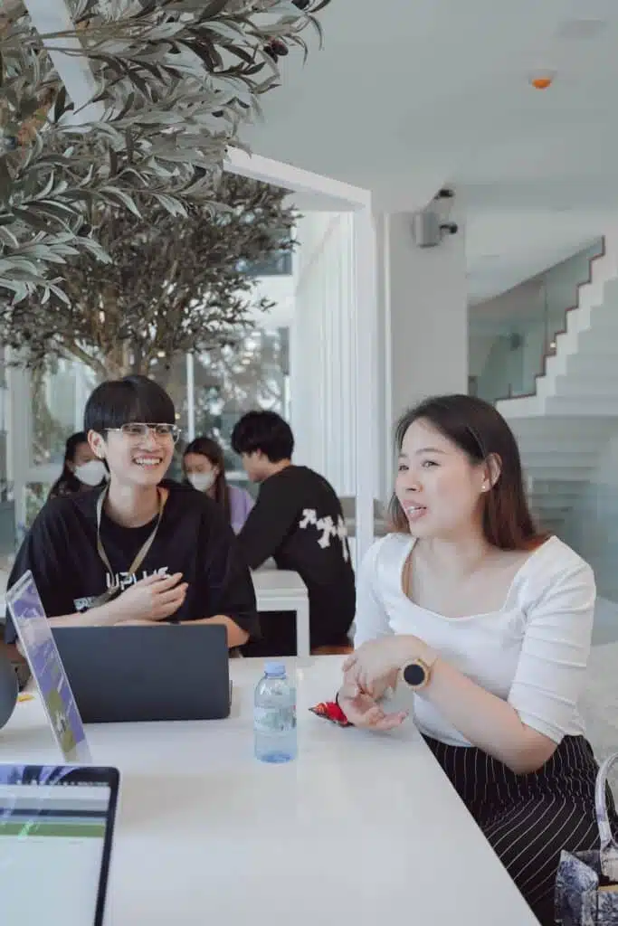 uplus-s4 UPLUS ยูพลัส ศูนย์บริการเรียนต่อต่างประเทศ