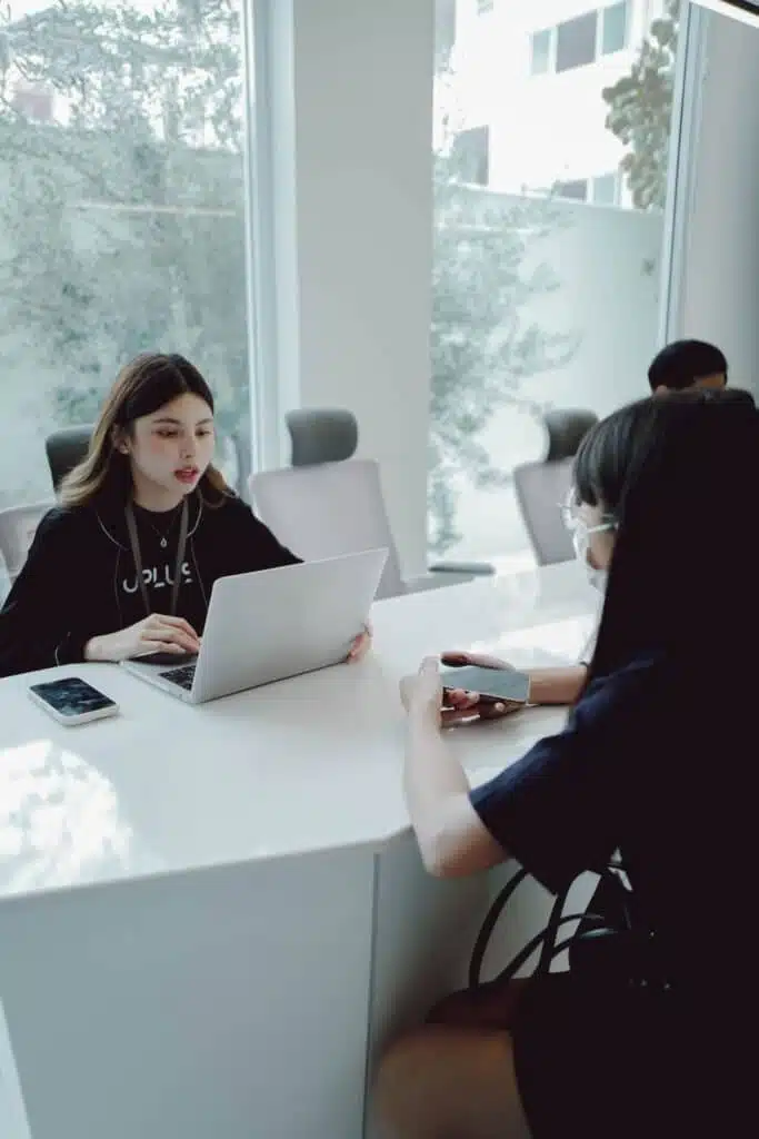 UPLUS ยูพลัส ศูนย์บริการเรียนต่อต่างประเทศ UPLUS ยูพลัส ศูนย์บริการเรียนต่อต่างประเทศ