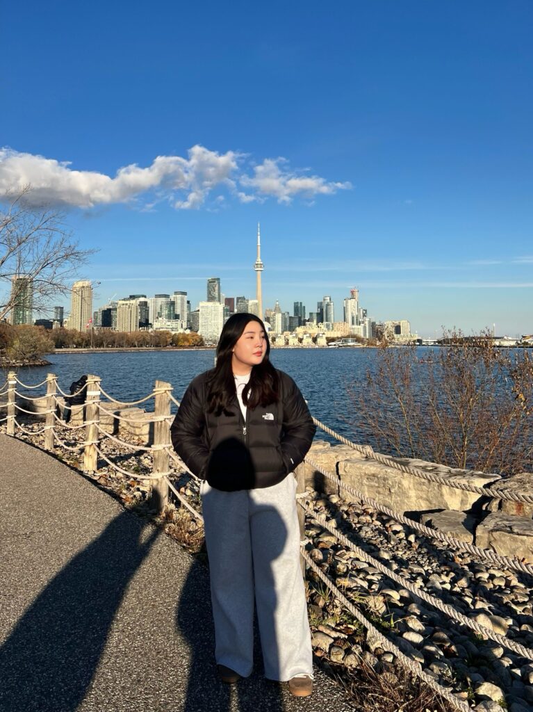 9Daravanh Phoumsavanh (น้องบุ๋งบิ๋ง) ILSC Toronto